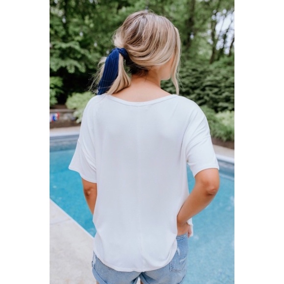 BOUTIQUE CLOSING MAKE AN OFFER - Picture 3 of 7